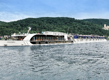 Cruise Ship