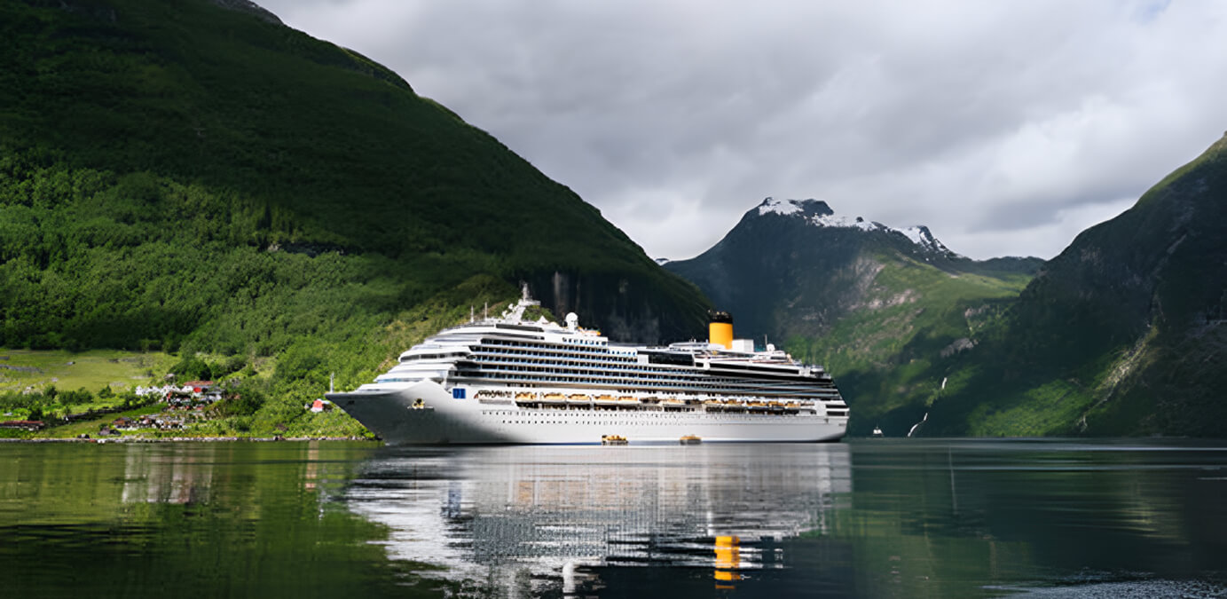 Enjoy Street Food on Khao San Road
